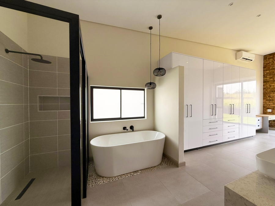 3 Bedroom Property for Sale in Helderzicht Eco Estate North West